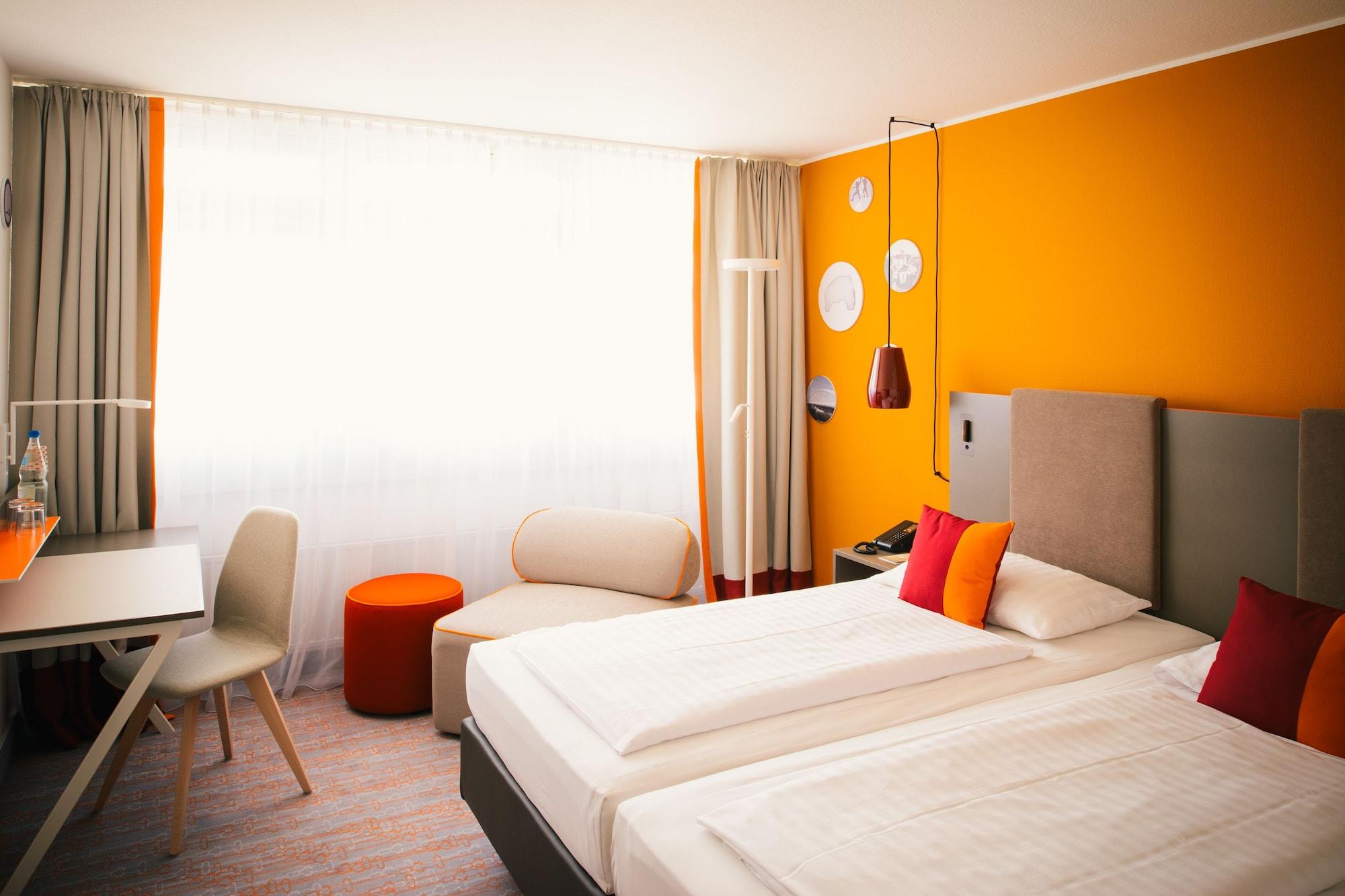 Vienna House Easy By Wyndham Bad Oeynhausen Otel Dış mekan fotoğraf