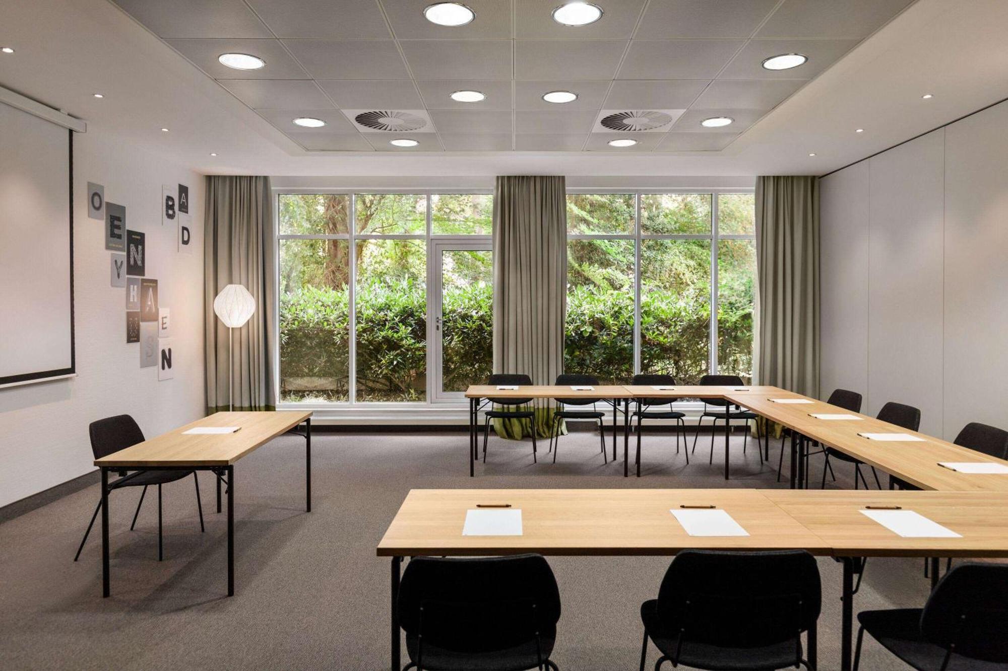 Vienna House Easy By Wyndham Bad Oeynhausen Otel Dış mekan fotoğraf