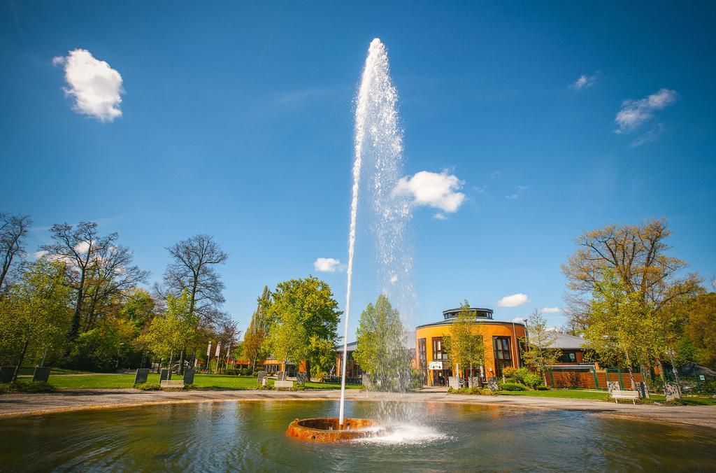 Vienna House Easy By Wyndham Bad Oeynhausen Otel Dış mekan fotoğraf